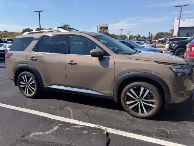 2025 Nissan Pathfinder Platinum 4WD for sale in Springfield, MO