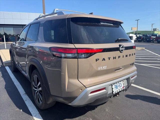 2025 Nissan Pathfinder Platinum 4WD