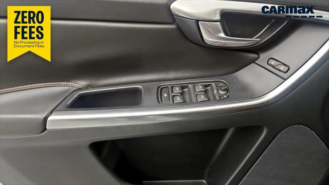 2017 Volvo XC60 T5 Dynamic