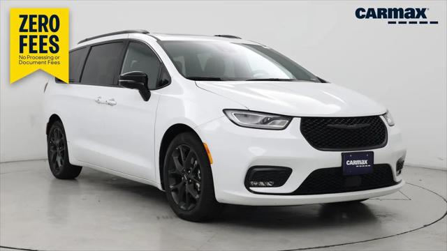 2025 Chrysler Pacifica Limited for sale in St Peters, MO