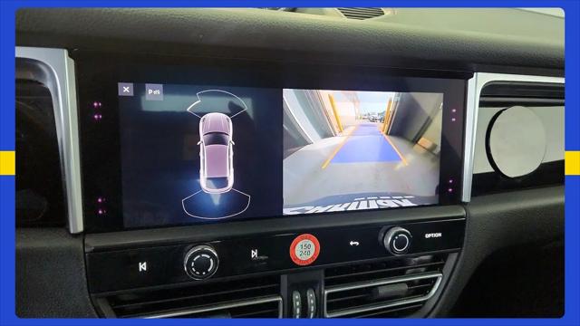2022 Porsche Macan Macan