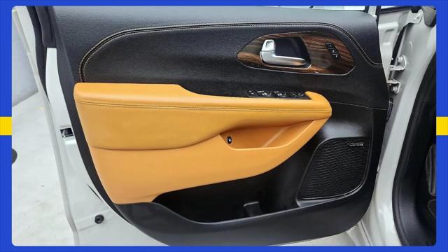 2021 Chrysler Pacifica Hybrid Pinnacle