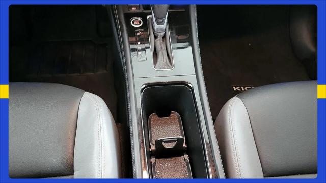 2021 Nissan Kicks SR Xtronic CVT