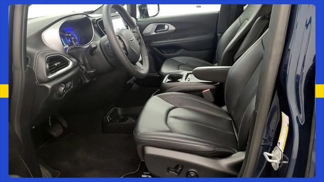 2024 Chrysler Pacifica Touring L AWD