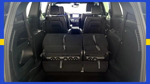 2024 Chrysler Pacifica Touring L AWD