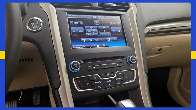 2016 Ford Fusion SE