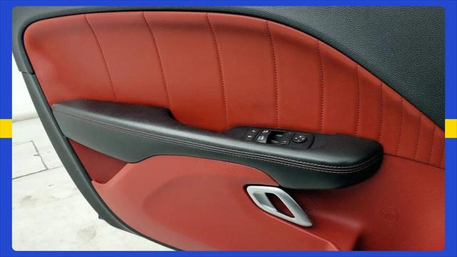 2015 Dodge Challenger R/T Plus Shaker