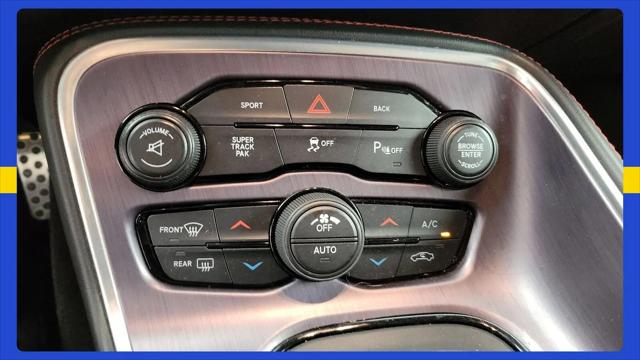 2015 Dodge Challenger R/T Plus Shaker