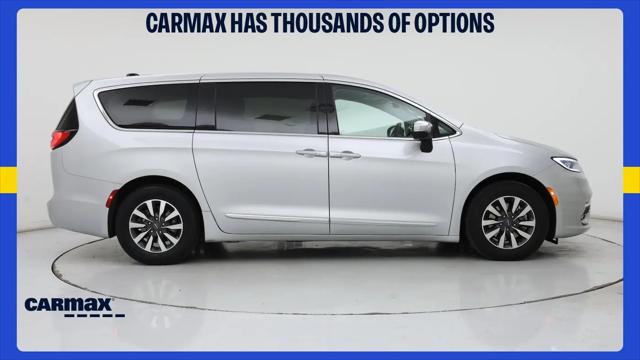 2023 Chrysler Pacifica Hybrid Limited