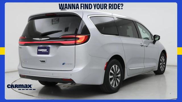 2023 Chrysler Pacifica Hybrid Limited