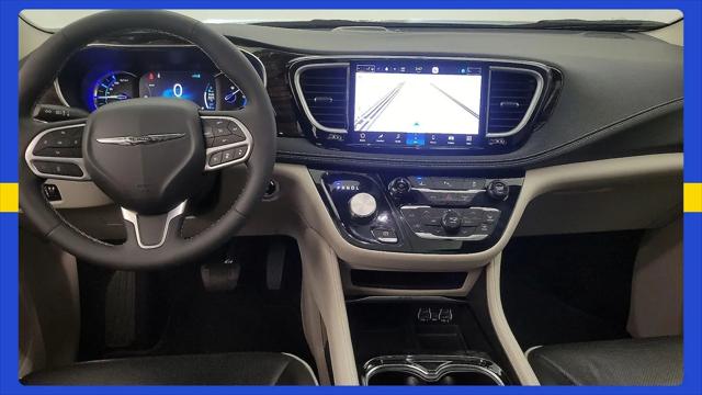 2023 Chrysler Pacifica Hybrid Limited