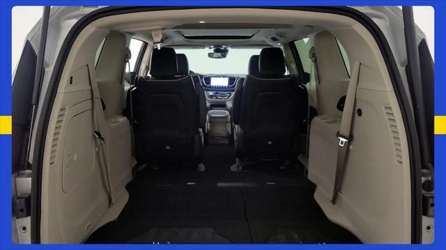 2023 Chrysler Pacifica Hybrid Limited