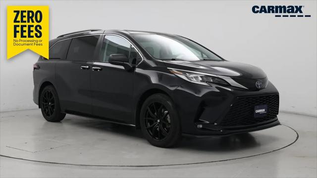 2022 Toyota Sienna XSE for sale in Bloomington, IL