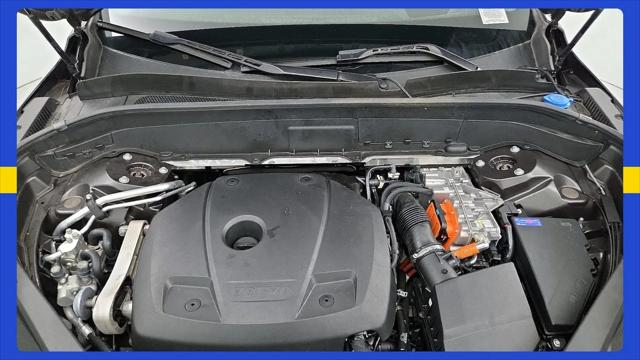 2023 Volvo XC90 T8 Ultimate 6-Seater