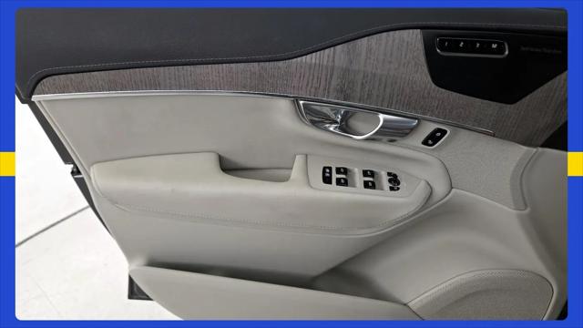 2023 Volvo XC90 T8 Ultimate 6-Seater