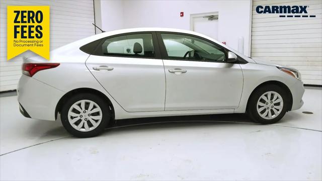 2022 Hyundai Accent SE