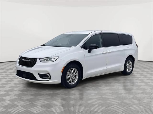 2024 Chrysler Pacifica Touring L for sale in Lincoln, NE