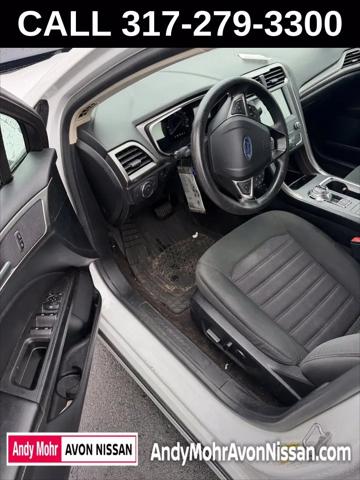 2020 Ford Fusion SE