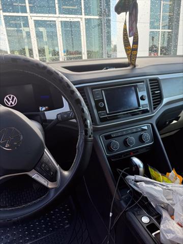 2023 Volkswagen Atlas 2.0T SE