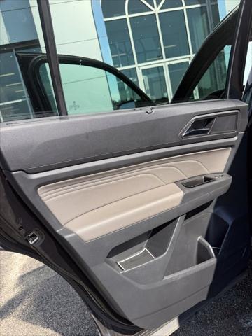 2023 Volkswagen Atlas 2.0T SE