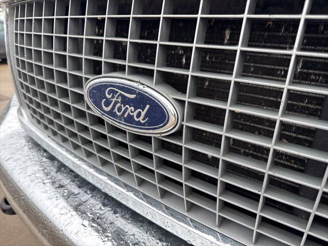 2000 Ford Excursion Limited