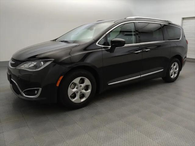2017 Chrysler Pacifica Touring-L Plus