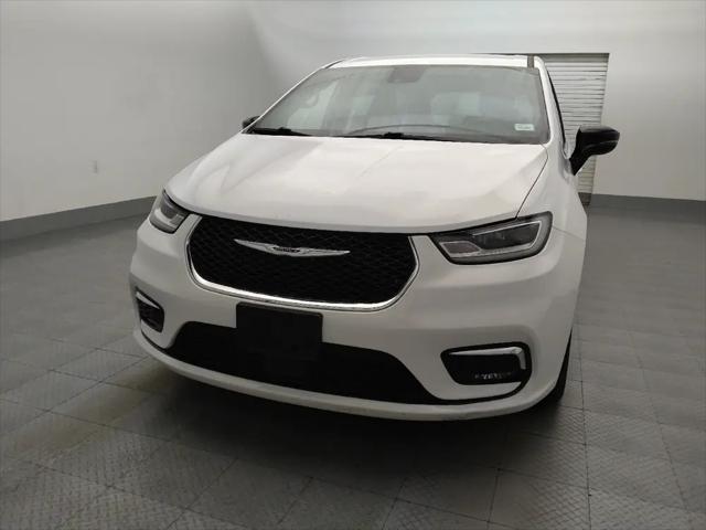 2024 Chrysler Pacifica Touring