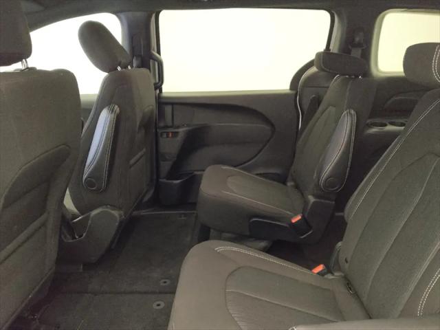 2024 Chrysler Pacifica Touring
