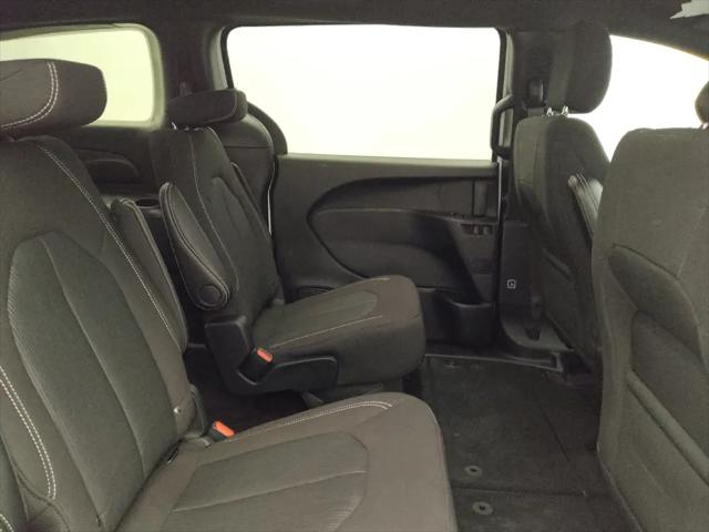 2024 Chrysler Pacifica Touring