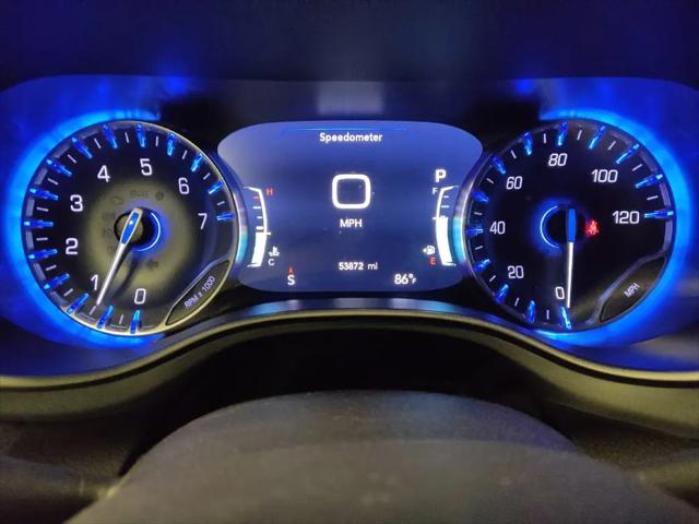 2024 Chrysler Pacifica Touring