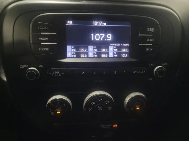 2018 Kia Alma Base