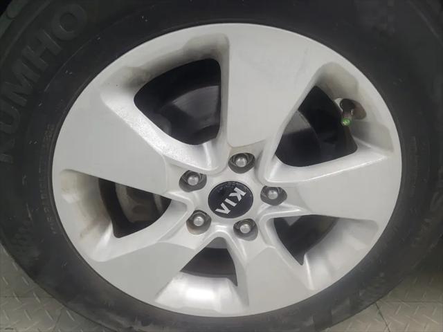 2018 Kia Alma Base