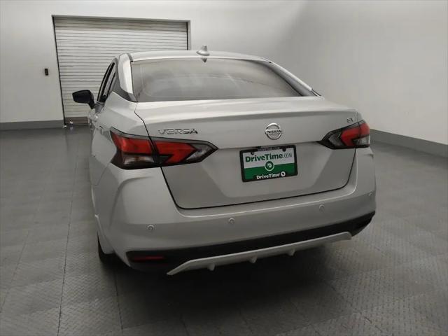 2020 Nissan Versa SV Xtronic CVT