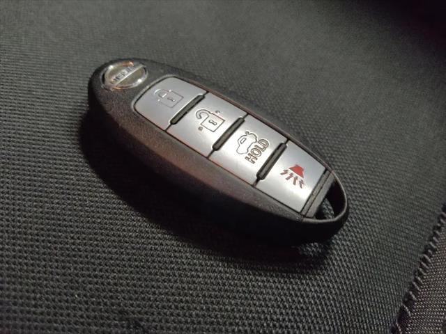 2020 Nissan Versa SV Xtronic CVT