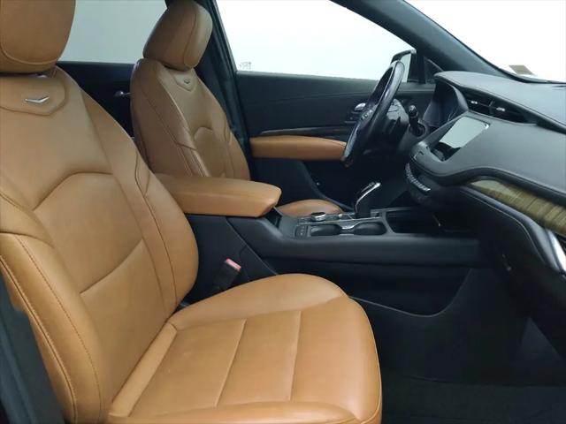 2021 Cadillac XT4 FWD Premium Luxury