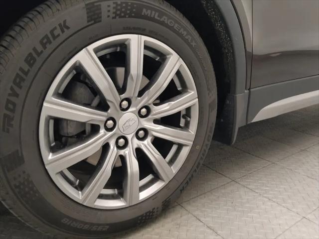 2021 Cadillac XT4 FWD Premium Luxury