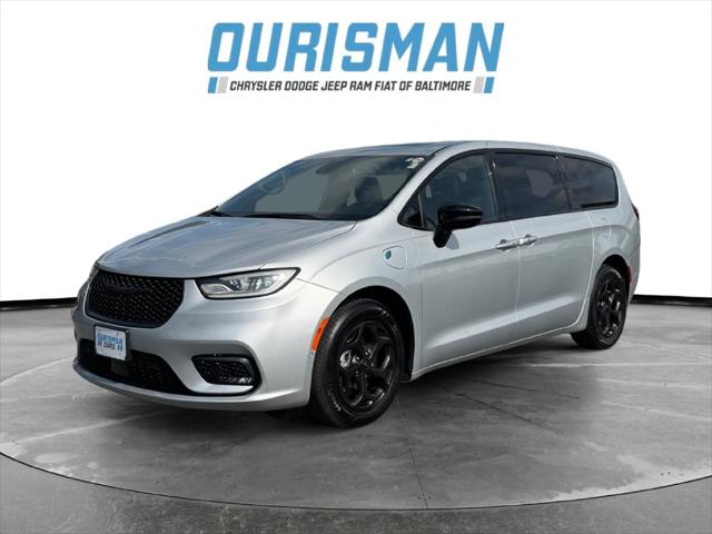 2023 Chrysler Pacifica Hybrid Limited 2023 Chrysler Pacifica Hybrid Limited