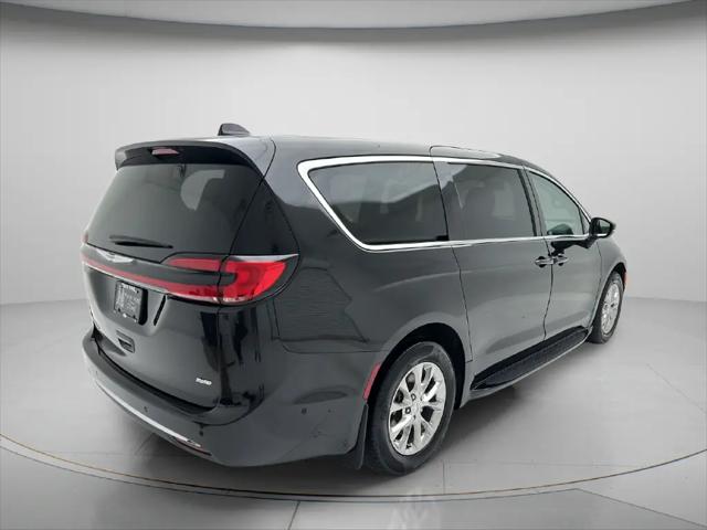 2023 Chrysler Pacifica Touring L AWD