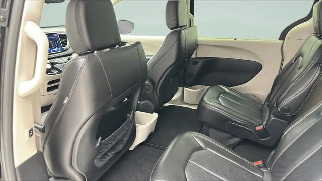 2023 Chrysler Pacifica Touring L AWD