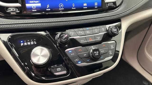 2023 Chrysler Pacifica Touring L AWD