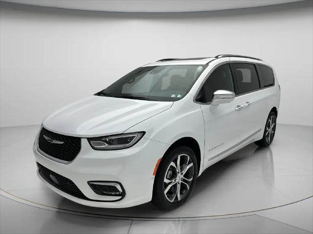 2024 Chrysler Pacifica Pinnacle AWD