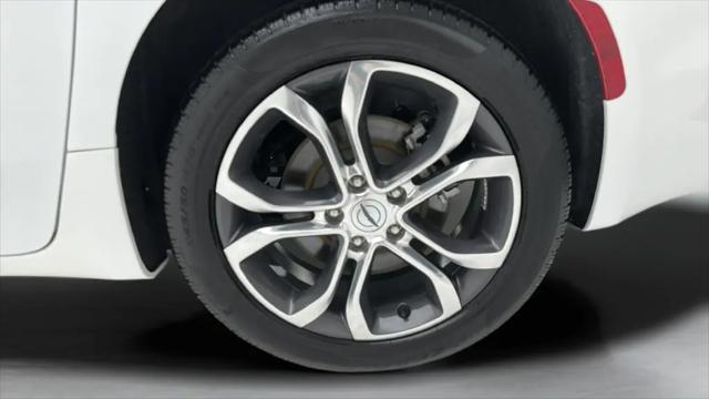 2024 Chrysler Pacifica Pinnacle AWD
