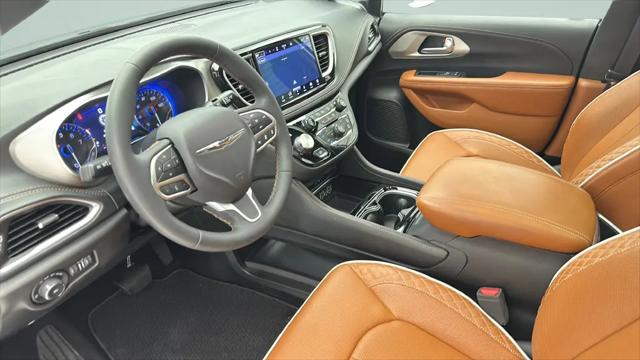 2024 Chrysler Pacifica Pinnacle AWD