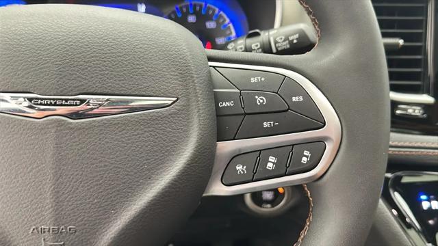 2024 Chrysler Pacifica Pinnacle AWD