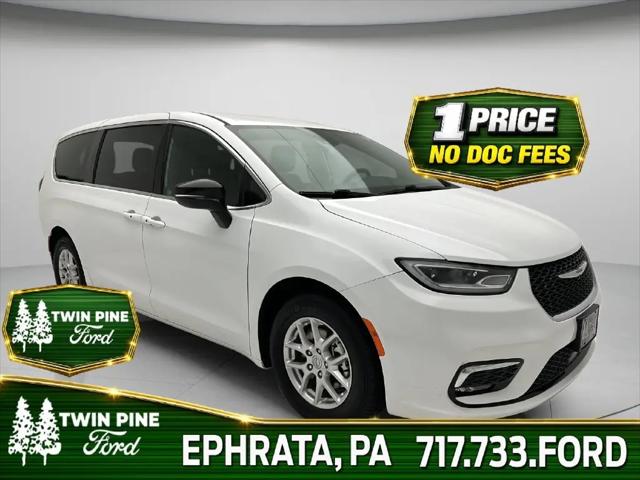 2025 Chrysler Pacifica Select for sale in Ephrata, PA