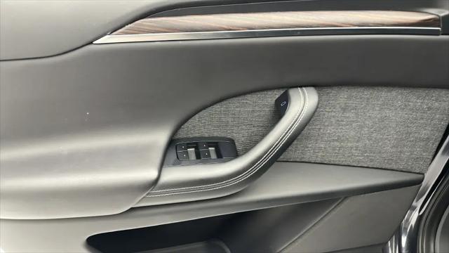 2024 Tesla Model X Long Range