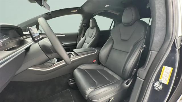 2024 Tesla Model X Long Range