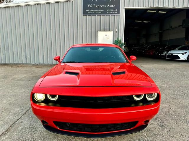2021 Dodge Challenger SXT