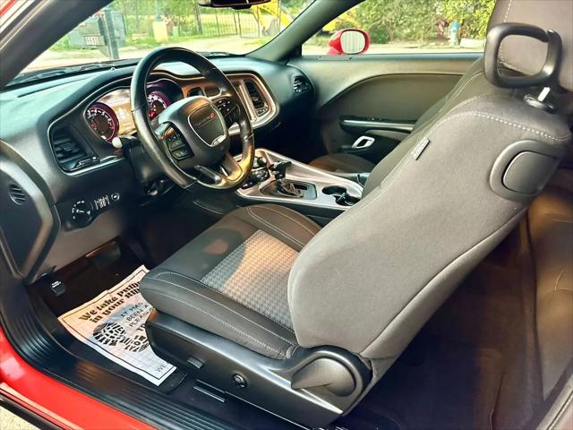 2021 Dodge Challenger SXT