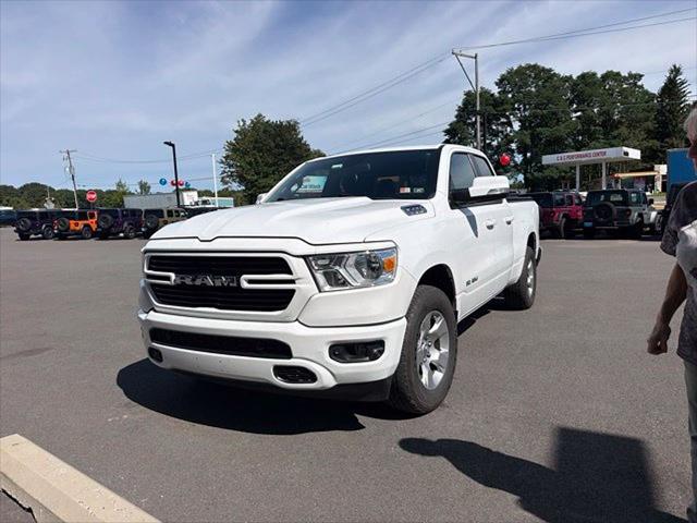 2019 RAM 1500 Big Horn/Lone Star Quad Cab 4x4 64 Box 2019 RAM 1500 Big Horn/Lone Star Quad Cab 4x4 64 Box